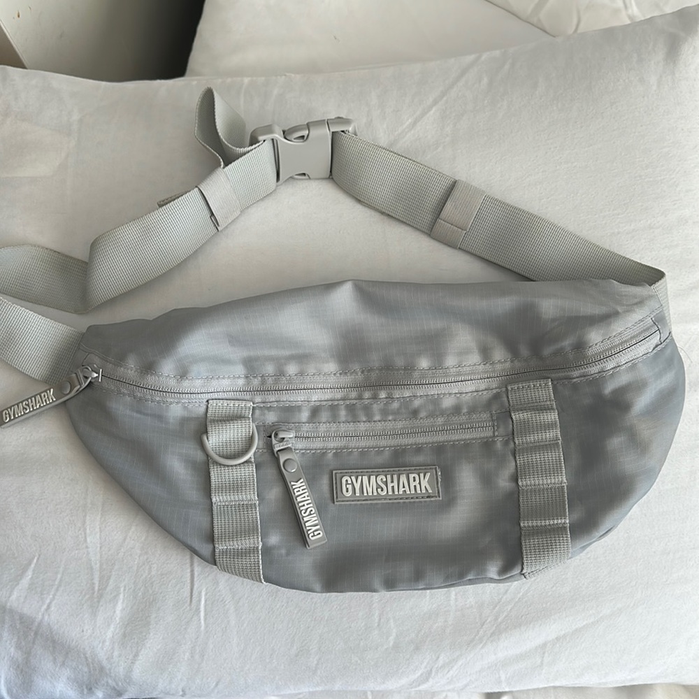 Gymshark cross body bag